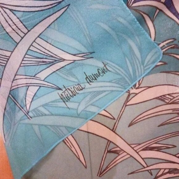 LOVELY SUMMER Patricia Dumont Summery Light Blue Head Scarf EUC - Picture 3 of 4